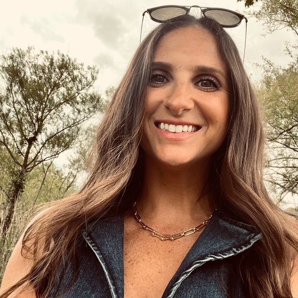 Meet your Posher, Michele - Picture 4 of 4